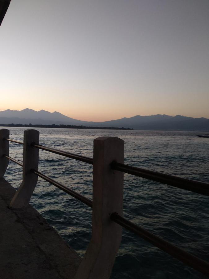 Cnunk Bungalow Gili Meno Εξωτερικό φωτογραφία