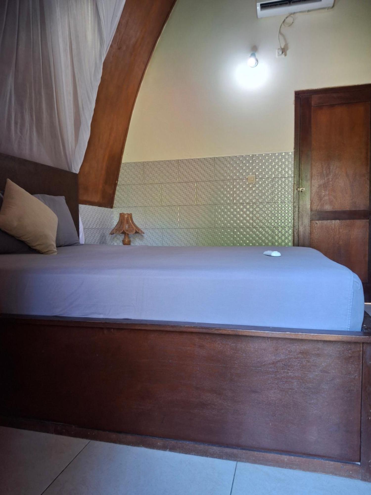 Cnunk Bungalow Gili Meno Εξωτερικό φωτογραφία