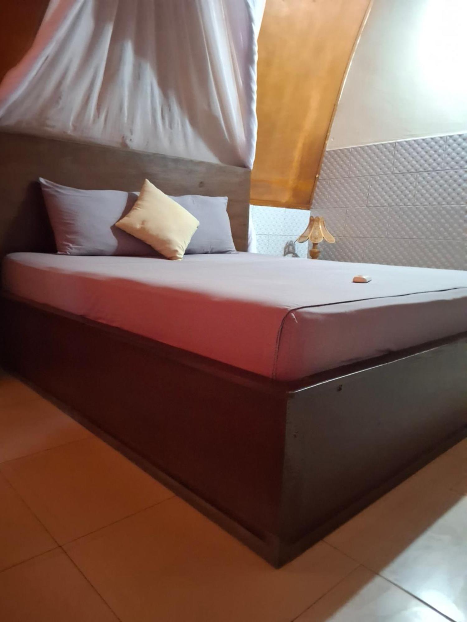 Cnunk Bungalow Gili Meno Δωμάτιο φωτογραφία