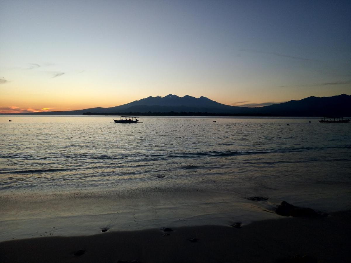 Cnunk Bungalow Gili Meno Εξωτερικό φωτογραφία