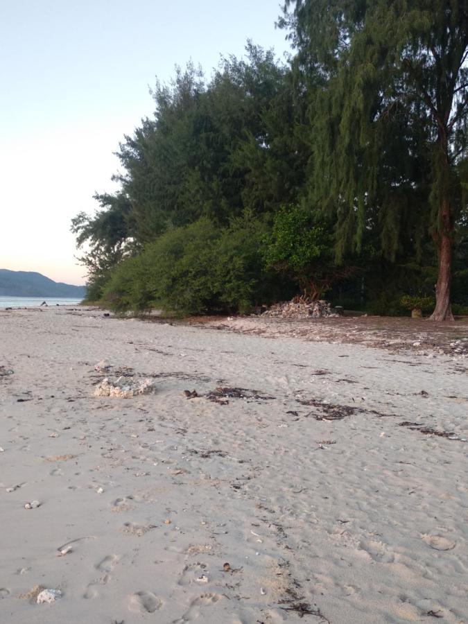 Cnunk Bungalow Gili Meno Εξωτερικό φωτογραφία